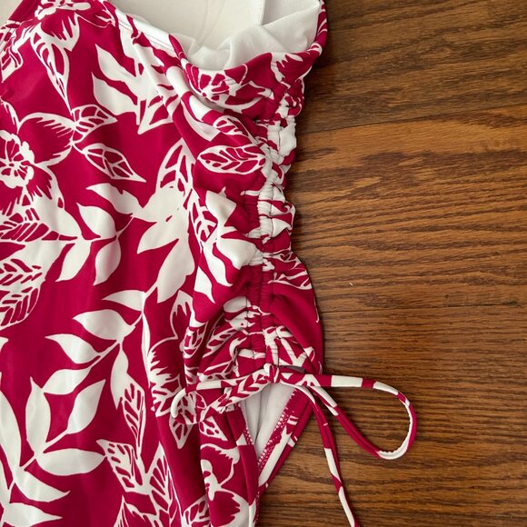 NWT Pink Floral Side Cinch Racer Back Medium Coverage One Piece Swimsuit Size XL - Picture 10 of 14